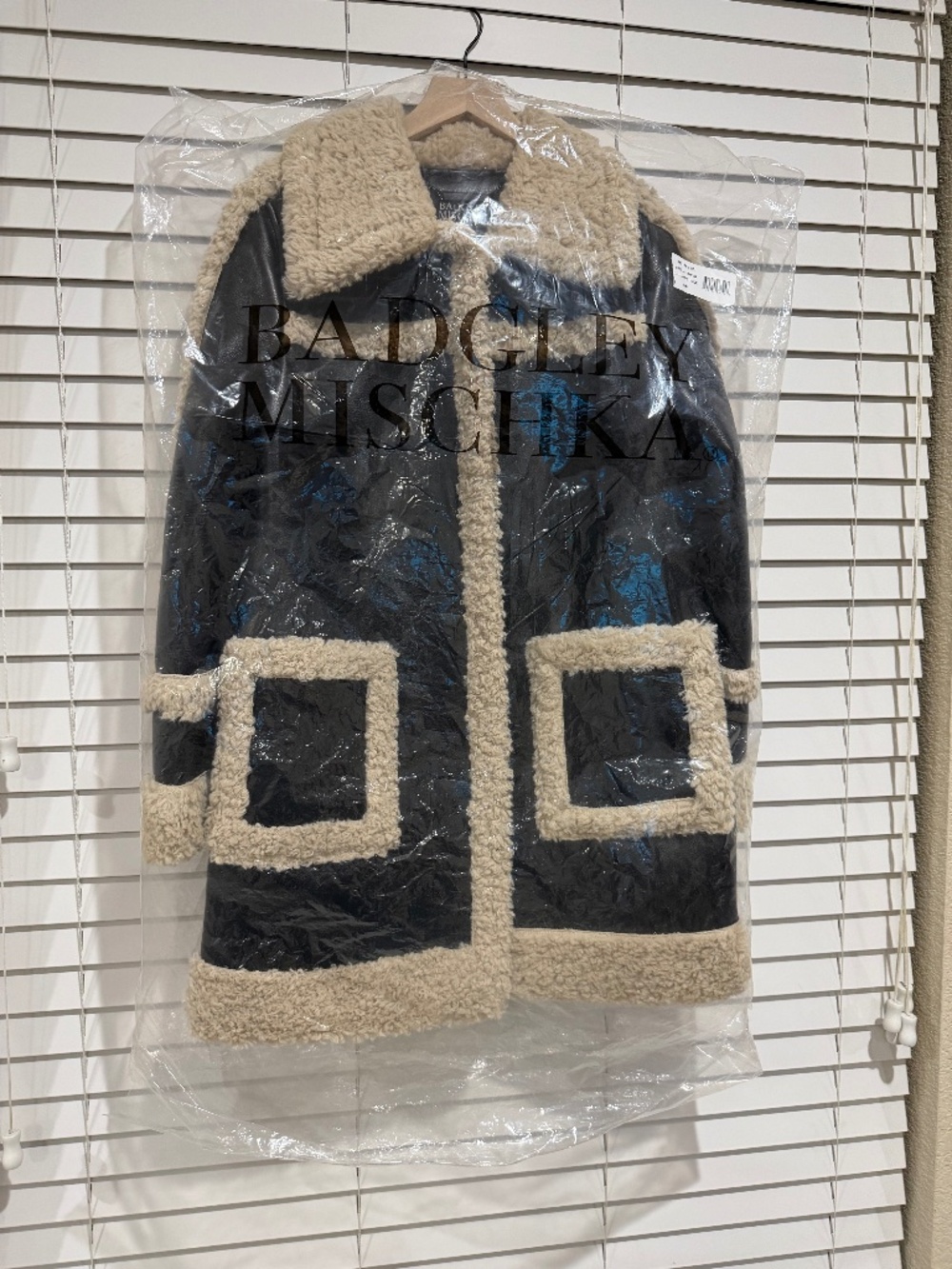 Badgley Mischka coat